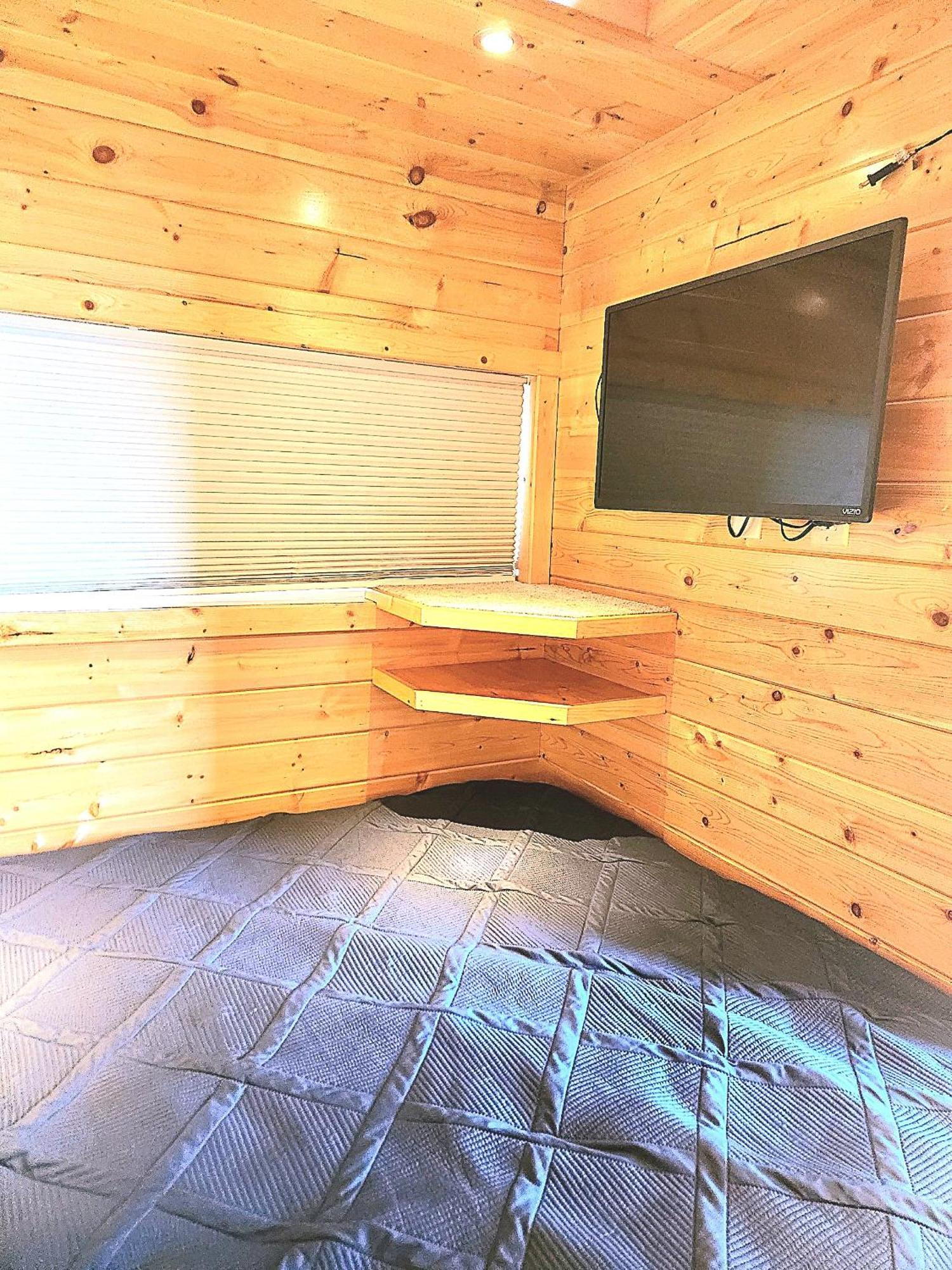 Orlando Lakefront Tiny Houses Room photo